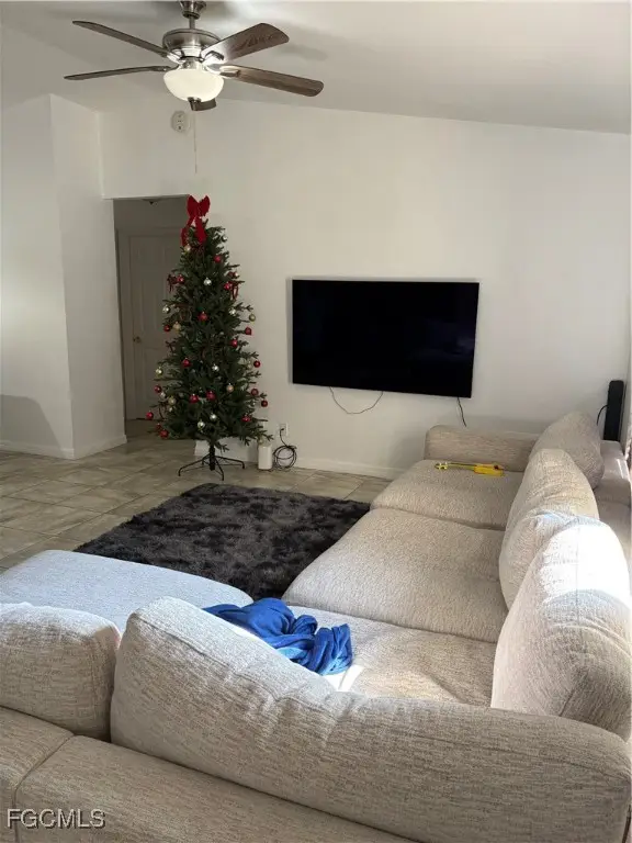 121 SW Trafalgar Parkway, Cape Coral, FL 33991 - Image #2