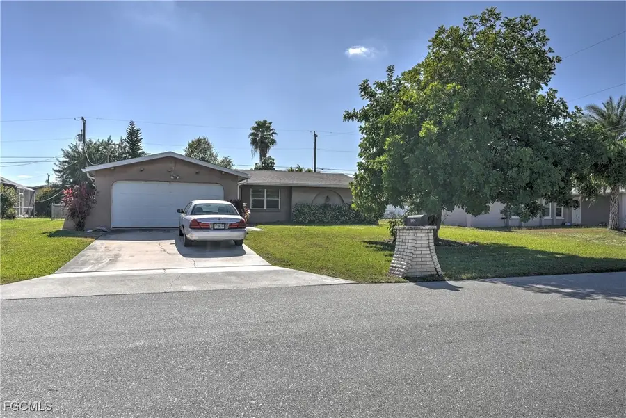 1004 SE 25th Terrace, Cape Coral, FL 33904 - Image #2