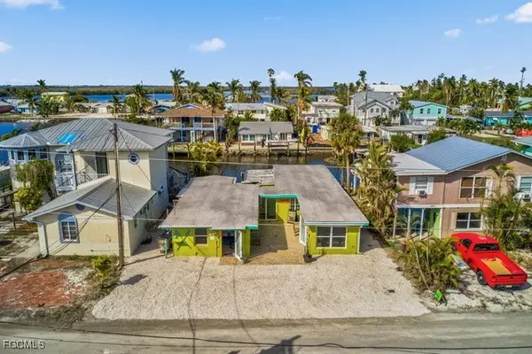 2606 Second Street, Matlacha, FL 33993