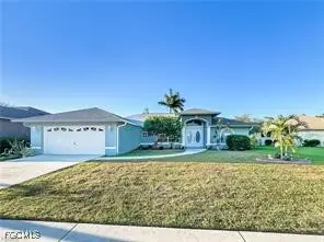 7631 Woodland Bend Circle, Fort Myers, FL 33912