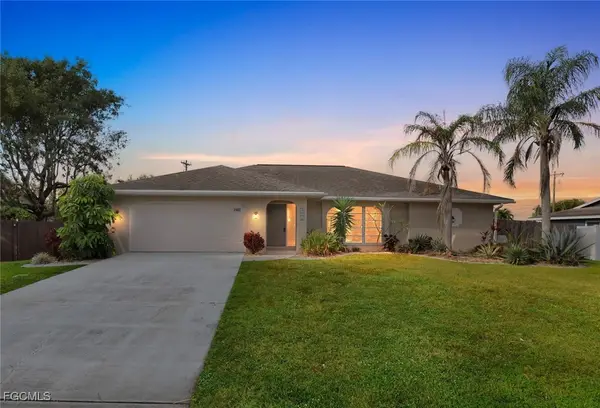 3902 SE 2nd Place, Cape Coral, FL 33904