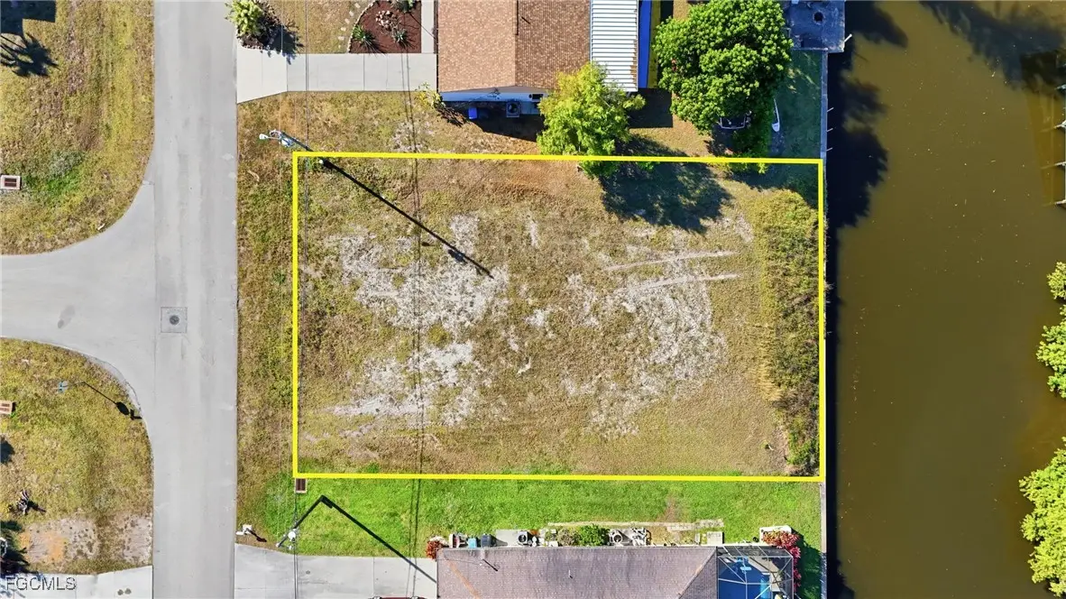 829 SW 40th Terrace, Cape Coral, FL 33914 - Image #1