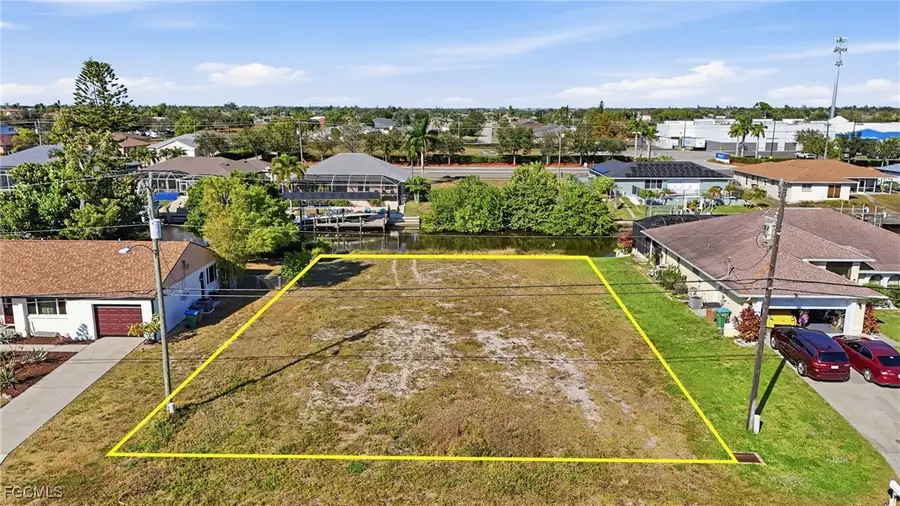 829 SW 40th Terrace, Cape Coral, FL 33914 - Image #3