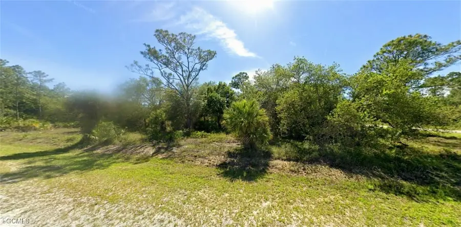 318 Hunting Club Avenue, Montura, FL 33440 - Image #2
