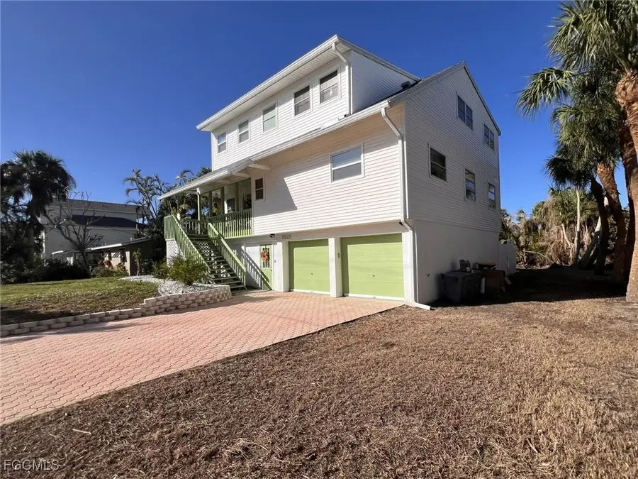9225 Dimmick Drive, Sanibel, FL 33957 - Image #2