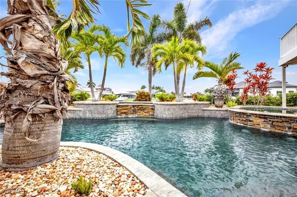 250 Freeport Court Nw, Punta Gorda, FL 33950