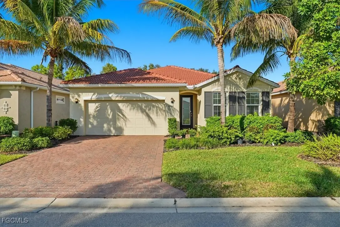 3204 Royal Gardens Avenue, Fort Myers, FL 33916 - Image #1