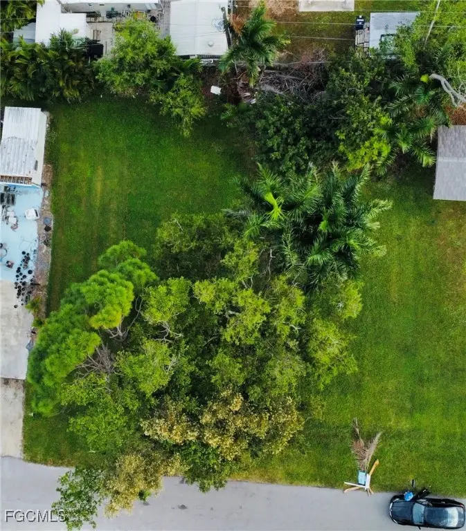 10458 Trotwood Avenue, Saint James City, FL 33956 - Image #2