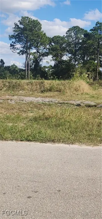 343 Western Avenue S, Lehigh Acres, FL 33974 - Image #3