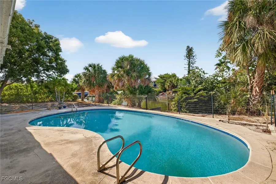 935 Pecten Court, Sanibel, FL 33957 - Image #3