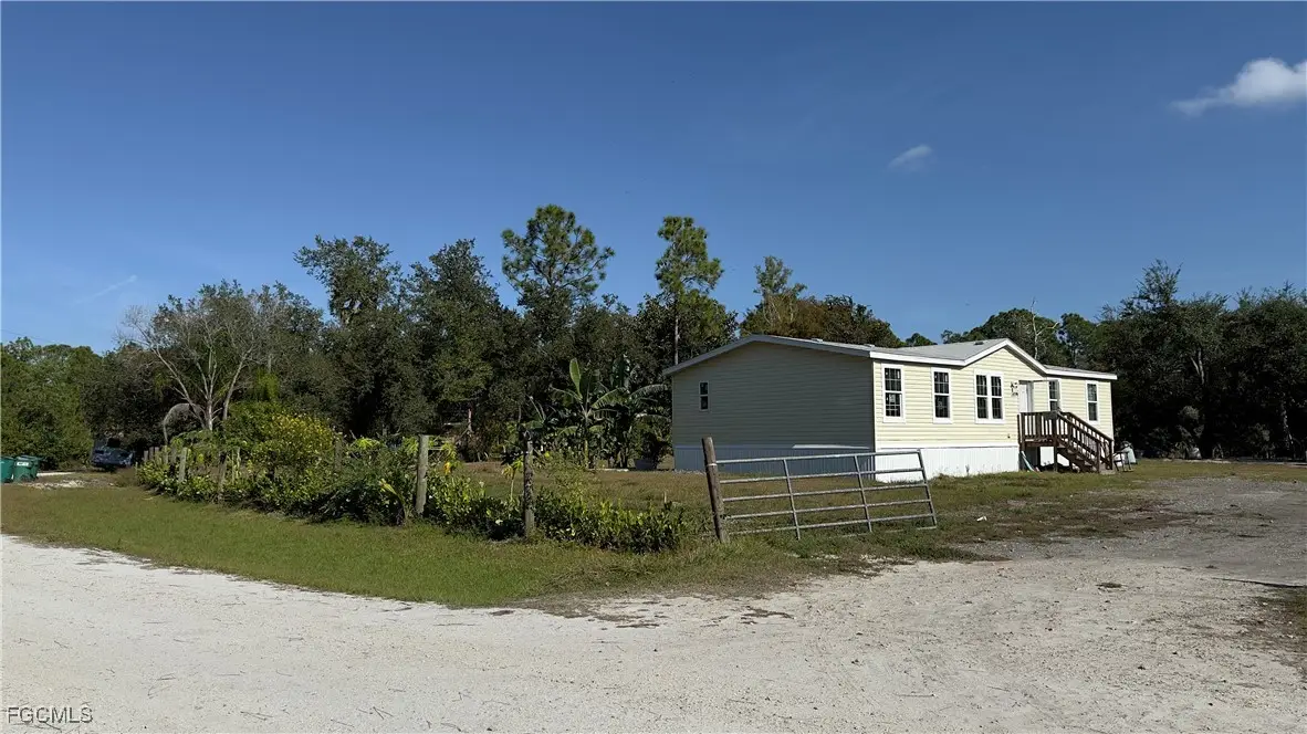28119 Crescent Lake Drive, Punta Gorda, FL 33955 - Image #1