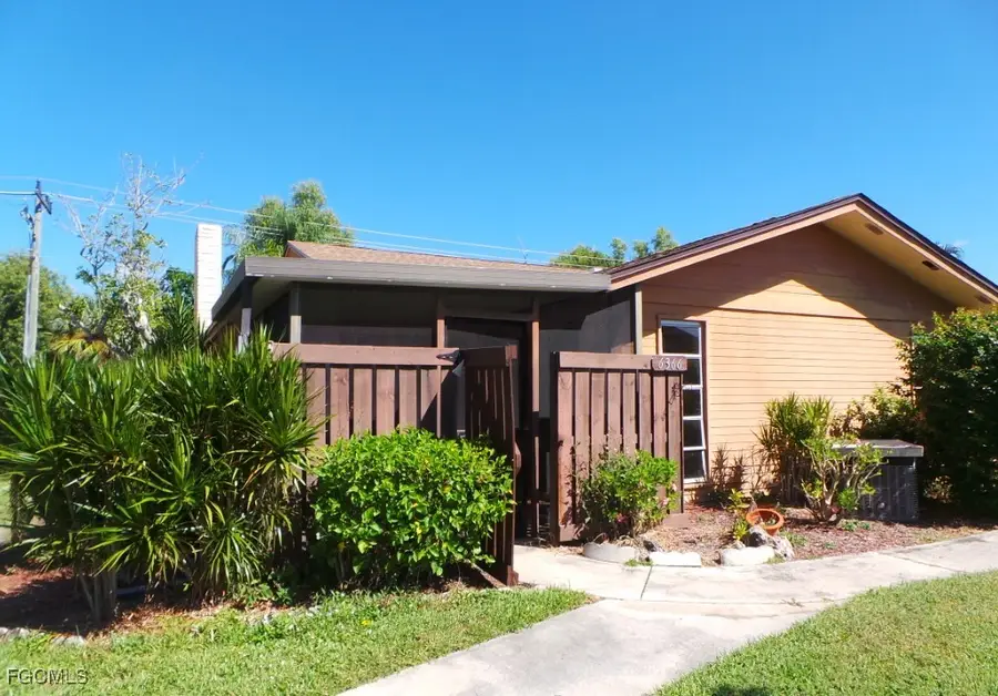 6366 Royal Woods Drive, Fort Myers, FL 33908 - Image #2