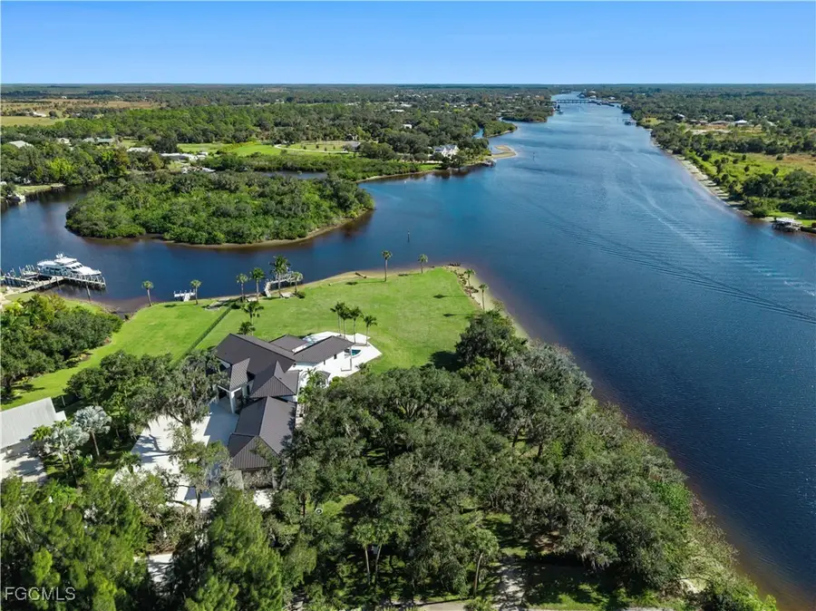 18090 N Olga Drive, Alva, FL 33920 - Image #2