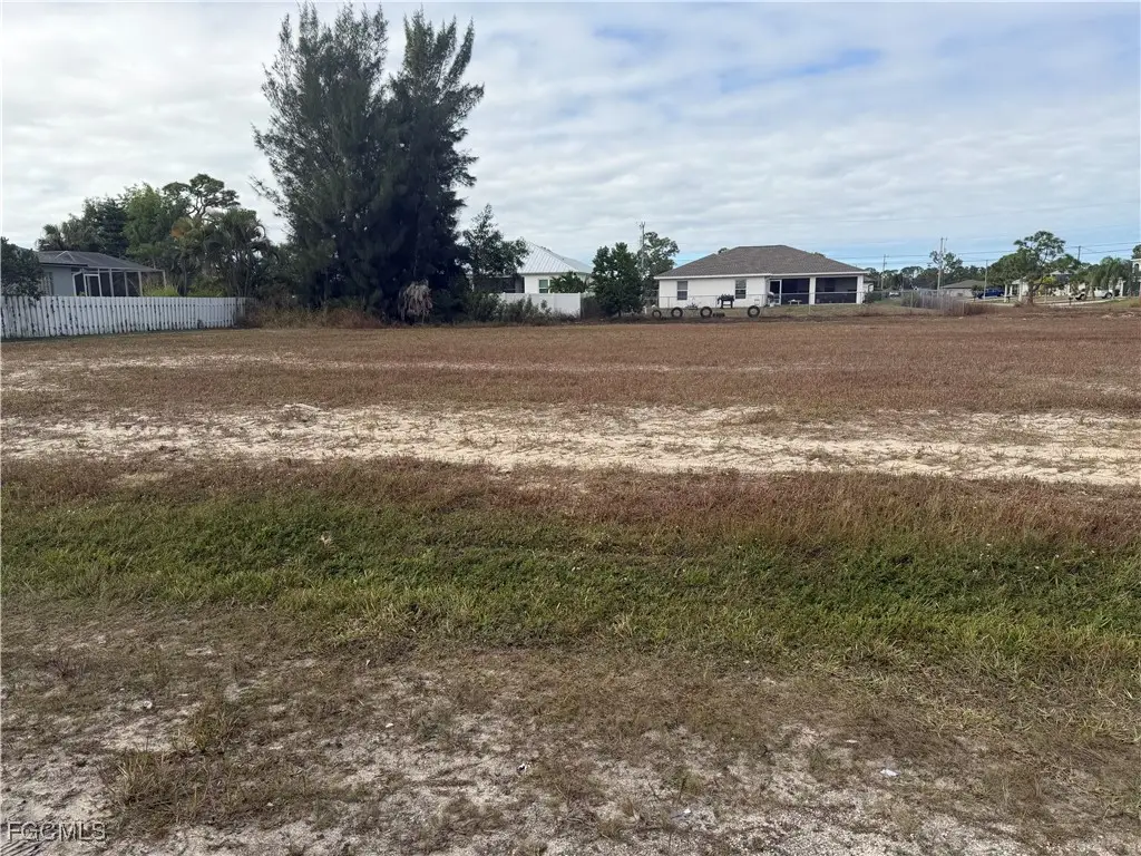 2020 NW 25th Place, Cape Coral, FL 33993 - Image #1