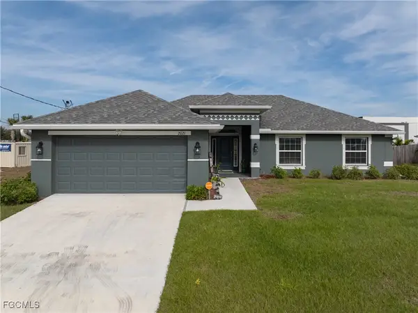 2021 NE 36th Terrace, Cape Coral, FL 33909