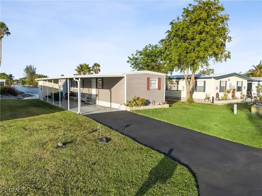 455 Cape Florida Way, Naples, FL 34104 - #2