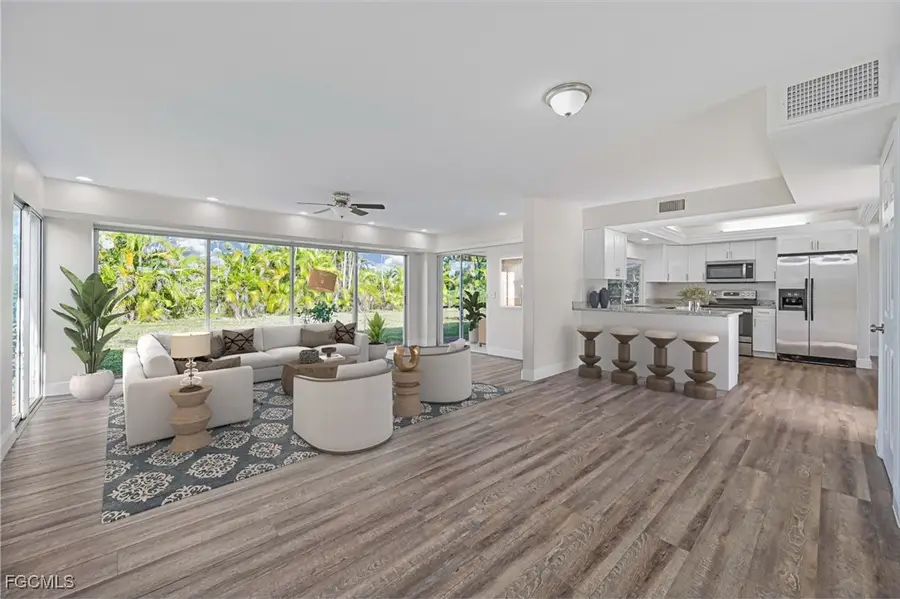 401 SE 10th Lane, Cape Coral, FL 33990 - Image #3