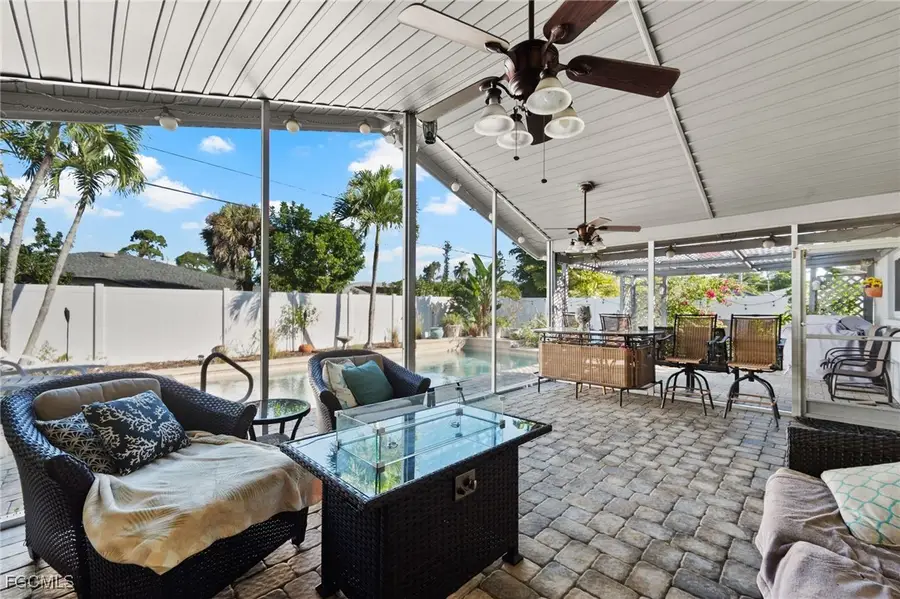 2451 Jasper Avenue, Fort Myers, FL 33907 - Image #2