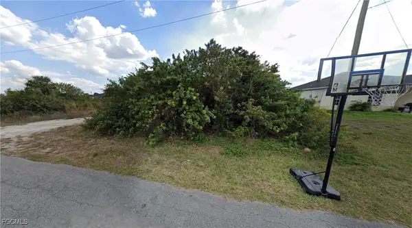 3015 26th Street Sw, Lehigh Acres, FL 33976
