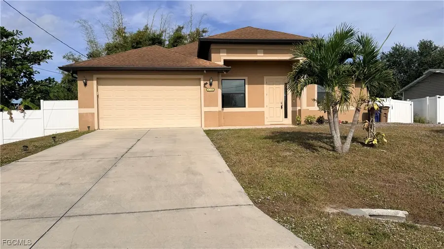 4310 4th Street Sw, Lehigh Acres, FL 33976 - Image #2