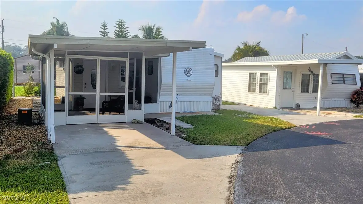 1339 Old Lakeport Road #30B, Moore Haven, FL 33471 - Image #1