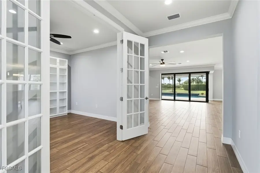 11701 Bowes Circle, Fort Myers, FL 33913 - Image #2