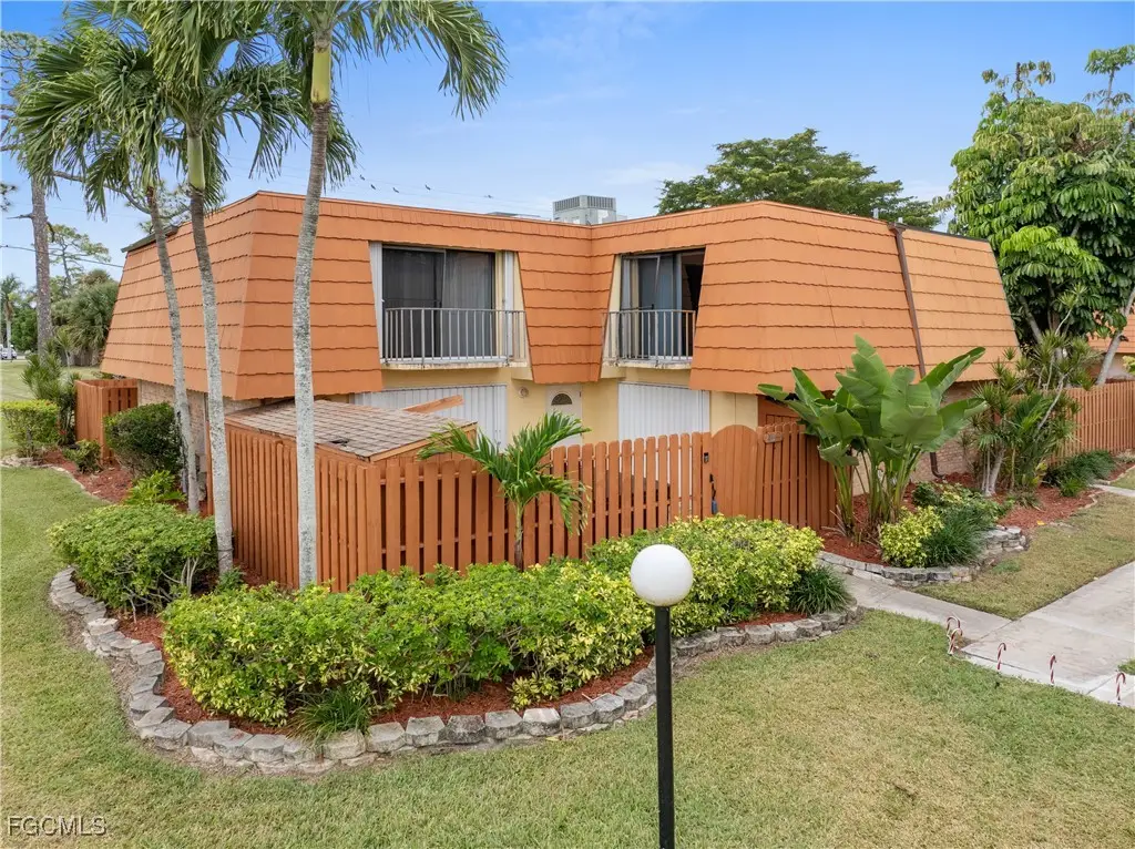 1702 Park Meadows Drive #1, Fort Myers, FL 33907 - Image #1