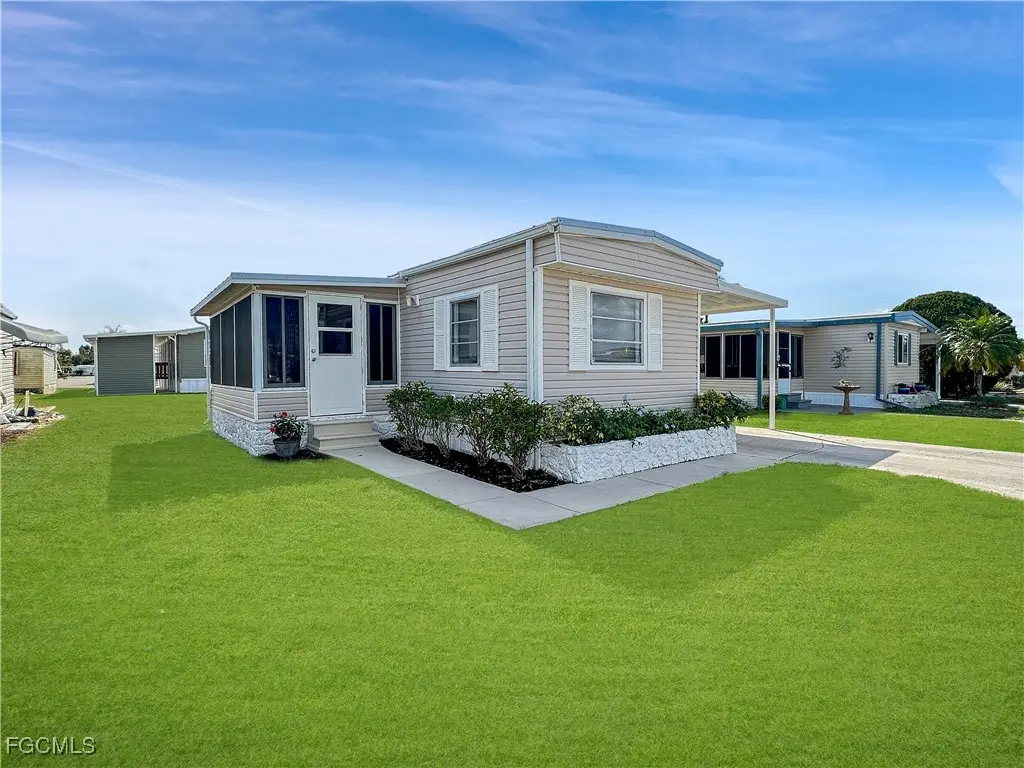 320 Domingo Drive, Fort Myers, FL 33905 - Image #1