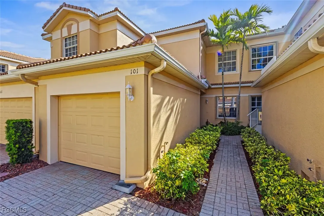 6021 Jonathans Bay Circle #101, Fort Myers, FL 33908 - Image #1