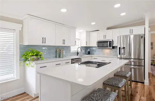 112 Poinsettia Drive, Fort Myers, FL 33905