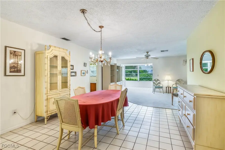 6992 Edgewater Circle, Fort Myers, FL 33919 - Image #2
