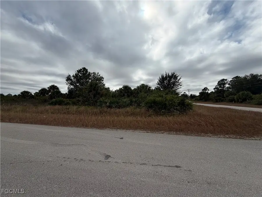 407 Mcarthur Boulevard, Lehigh Acres, FL 33974 - Image #3