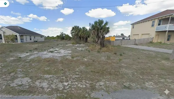 3914 21st Street Sw, Lehigh Acres, FL 33976