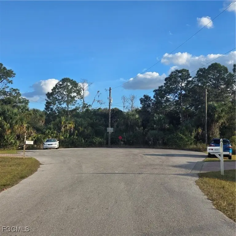 623 Lionel Court, Lehigh Acres, FL 33972 - Image #2