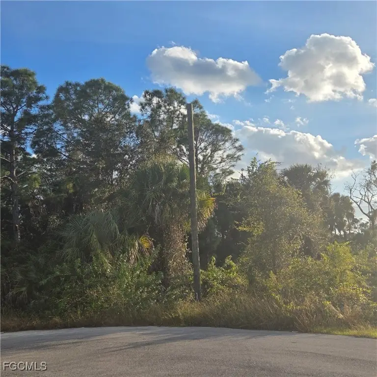 623 Lionel Court, Lehigh Acres, FL 33972 - Image #3