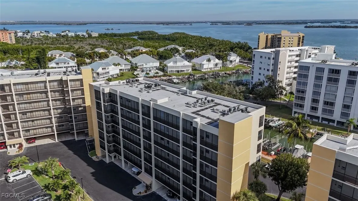 4431 Bay Beach Lane #543, Fort Myers Beach, FL 33931 - Image #1