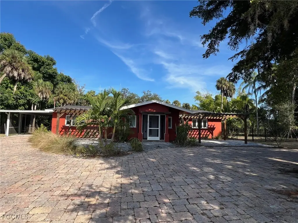 13191 Idylwild Farm Road, Fort Myers, FL 33905 - Image #1