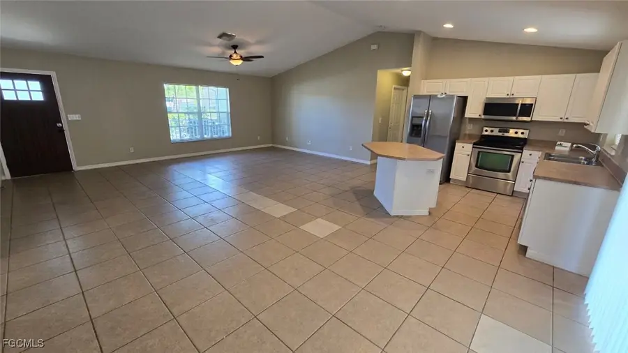 Address Withheld By Seller, Cape Coral, FL 33914 - Image #2