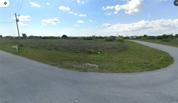 219 Pembroke Street, Lehigh Acres, FL 33974