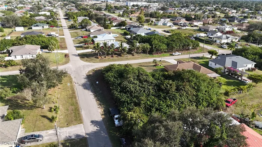 5101 Barth Street, Lehigh Acres, FL 33971 - Image #3