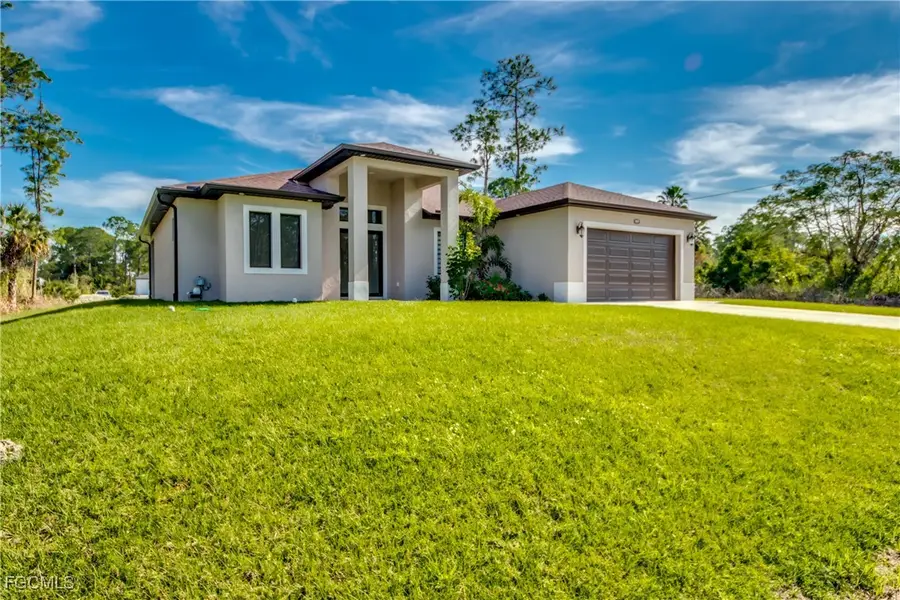 1018 Desoto Avenue, Lehigh Acres, FL 33972 - Image #2