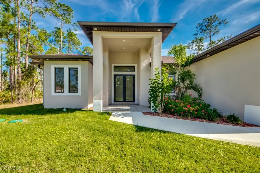 1018 Desoto Avenue, Lehigh Acres, FL 33972 - Image #3