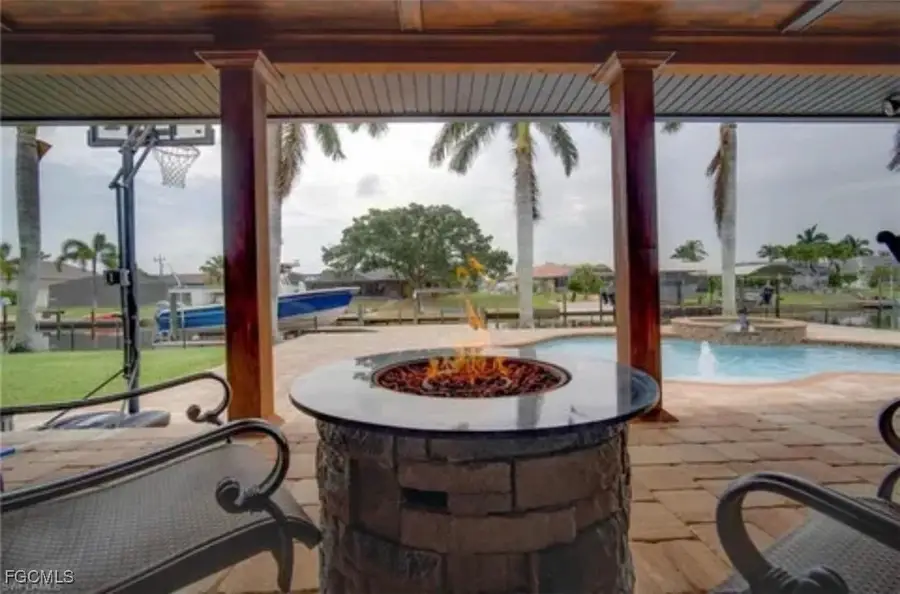 5241 SW 2nd Place, Cape Coral, FL 33914 - Image #2