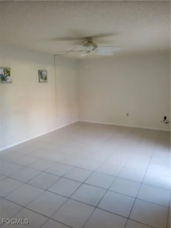5243 Cedarbend Drive #2, Fort Myers, FL 33919 - Image #2