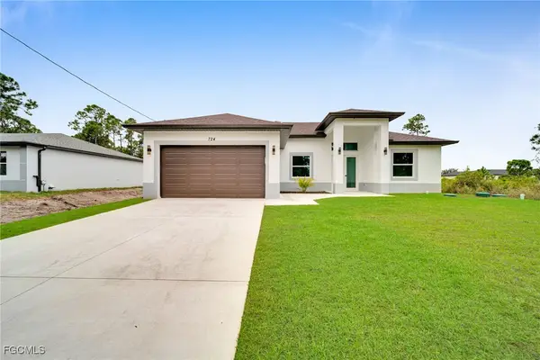 724 Giorgio Avenue S, Lehigh Acres, FL 33974