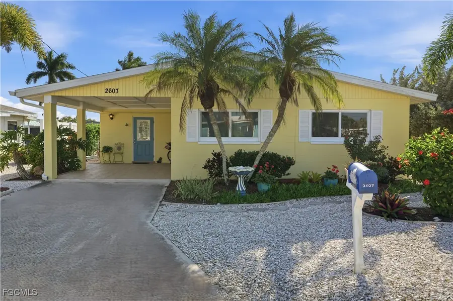 2607 Bayshore Drive, Matlacha, FL 33993 - Image #2