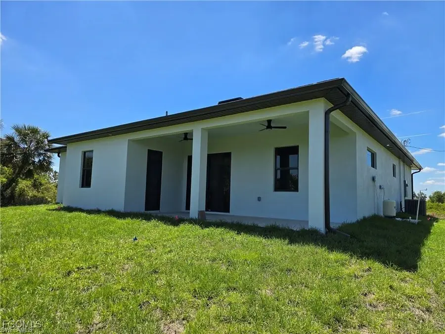 1011 Harwood Ave S, Lehigh Acres, FL 33974 - Image #3