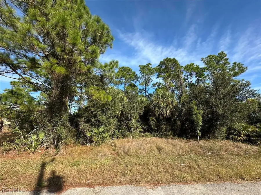 3416 39th Street Sw, Lehigh Acres, FL 33976 - Image #2