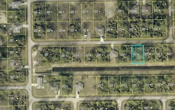 1226 Howell Street E, Lehigh Acres, FL 33974