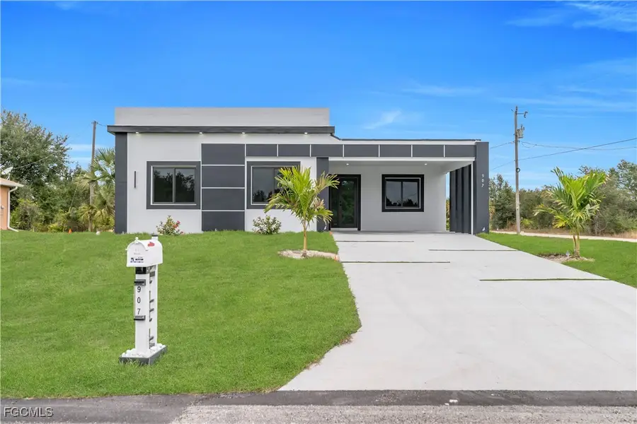 907 E 9th Street, Lehigh Acres, FL 33972 - Image #2